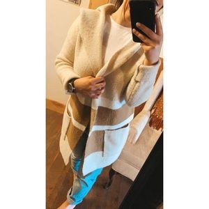 Lulu’s oversized cardigan sweater